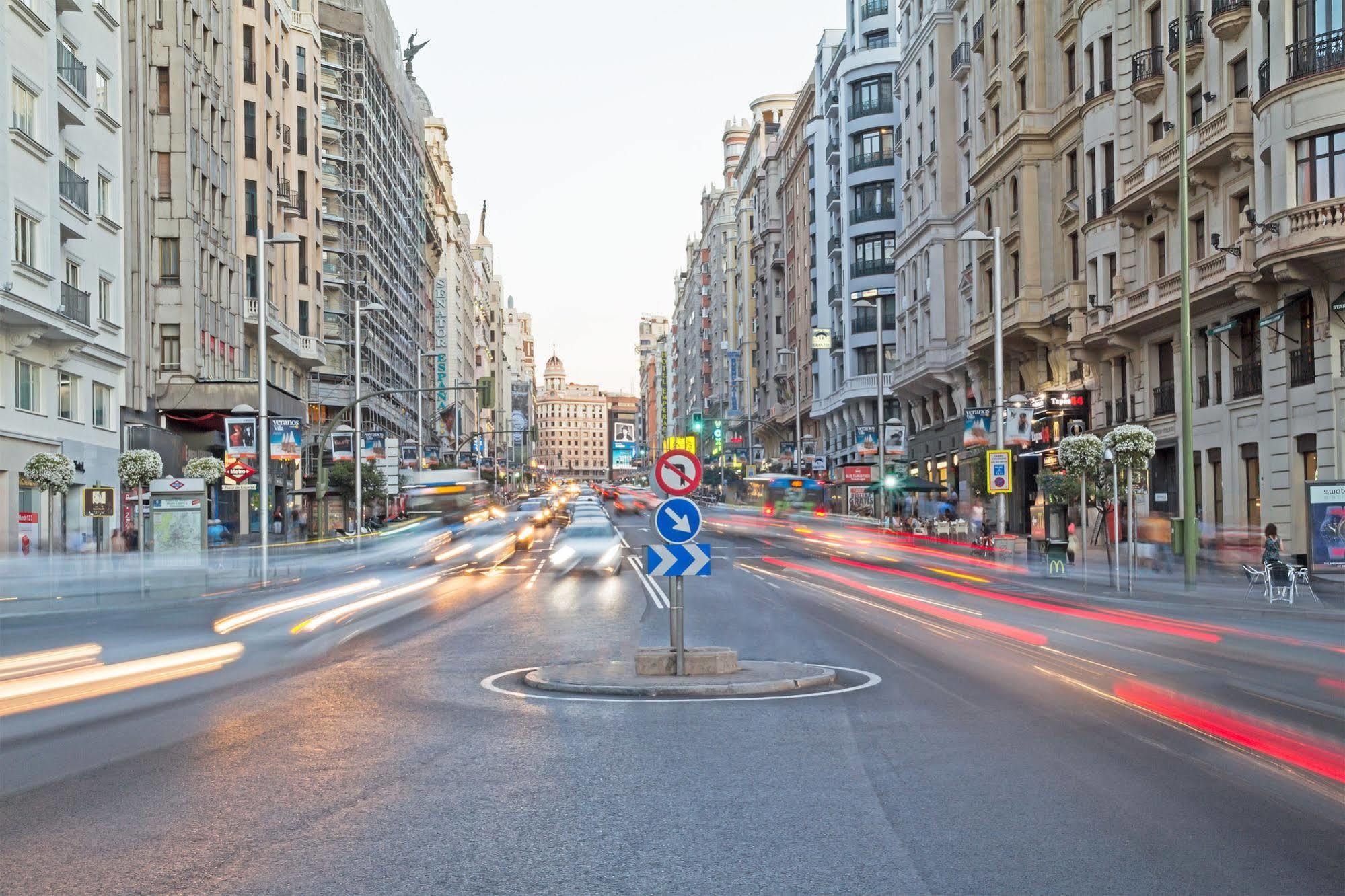 Gran Via 63 Rooms Madrid Dış mekan fotoğraf